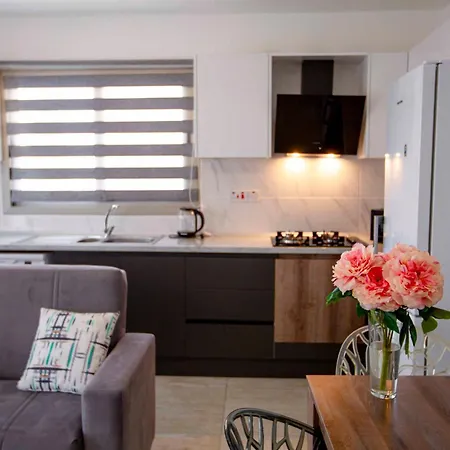 Dubai By Keys Apartman *